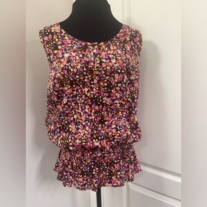 Izod Women's sleeveless floral blouse Size M Summer Casual sheer (sku321)